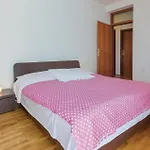 Cozy In With Wifi 풀라