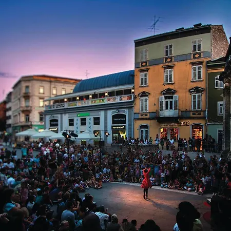 Cozy In With Wifi Apartman Póla