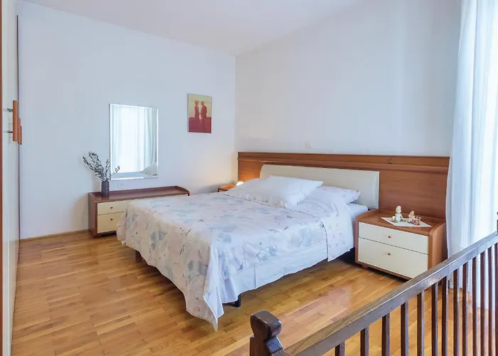 Cozy In With Wifi 아파트 풀라