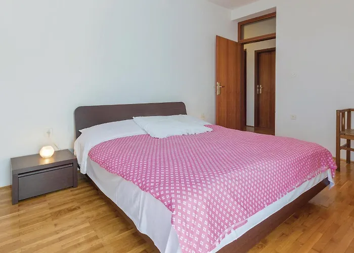 Cozy In With Wifi 풀라